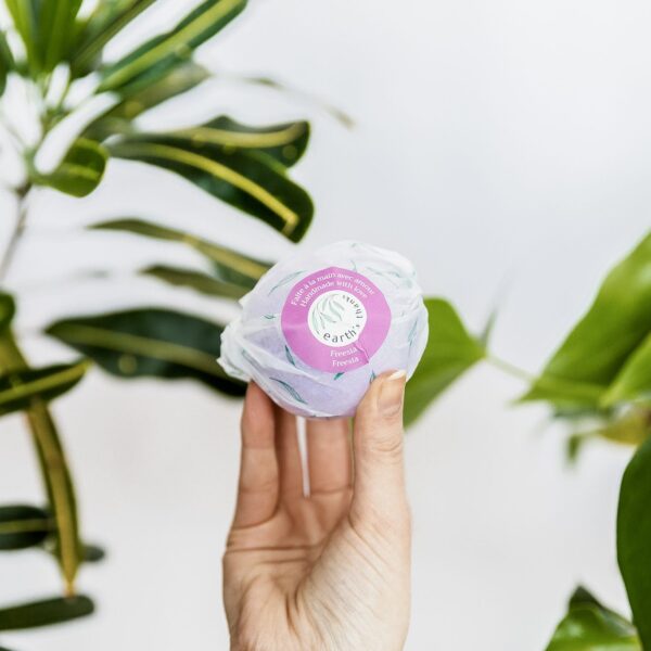 Freesia Bath Bomb