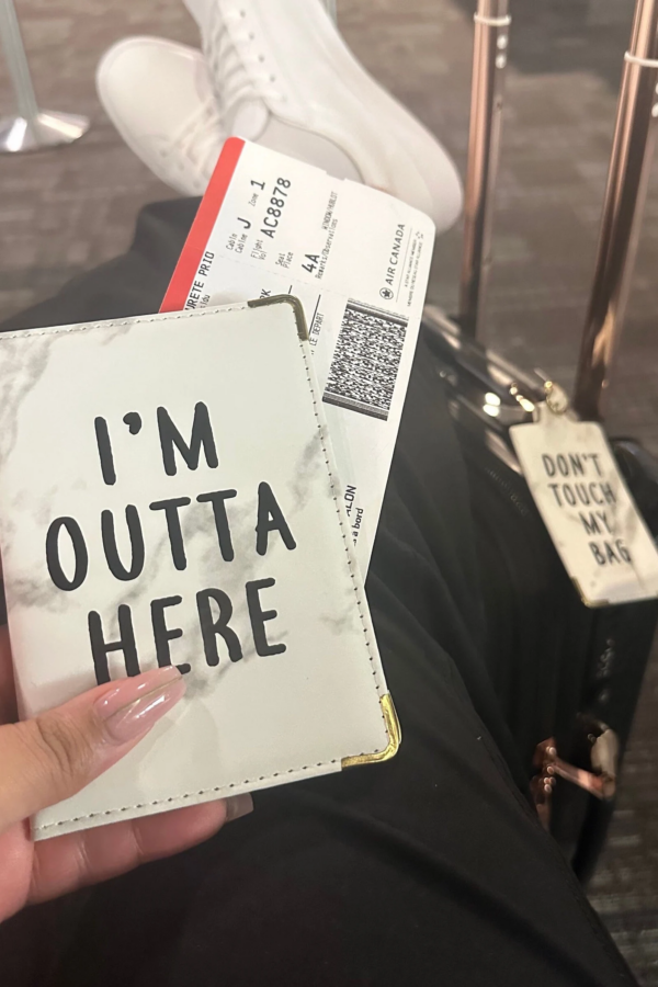 I’m Outta Here /Don’t Touch My Bag Luggage Tag & Passport Cover Set