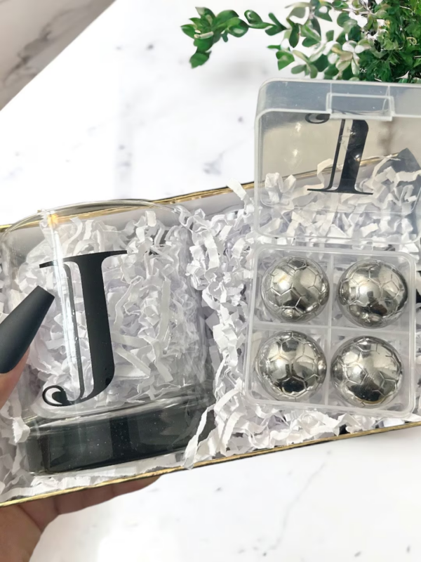 Old Fashioned Gift Box