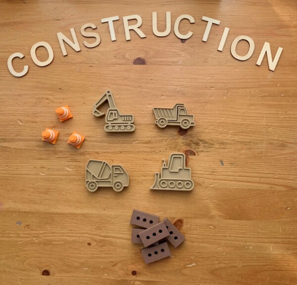 All About Construction Set with Color Flashcards