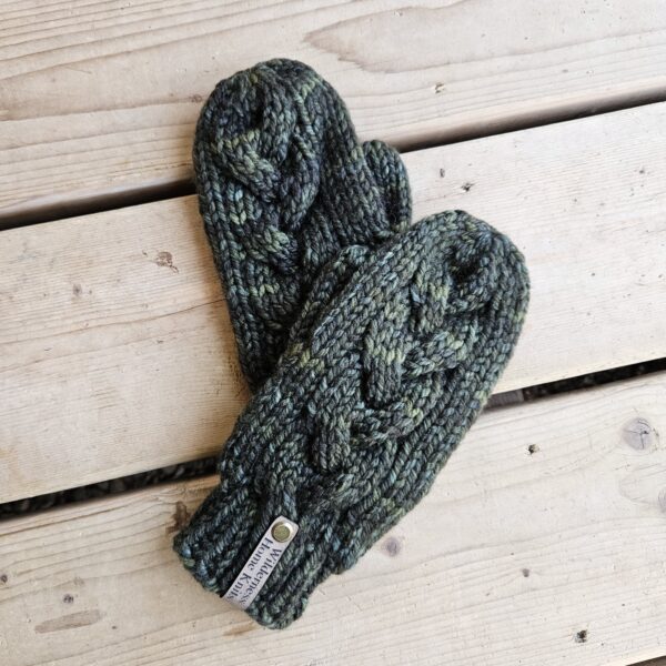 Delta Cable Mittens