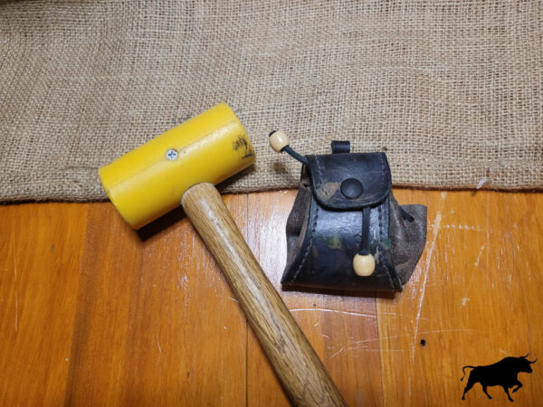 Hand made leather coin pouch with belt clip