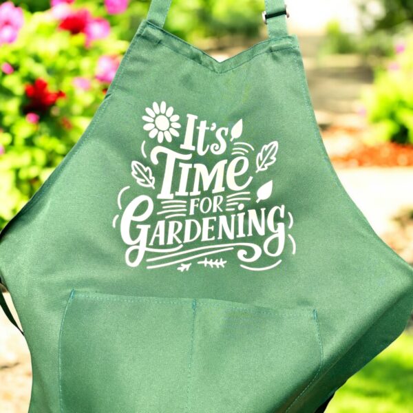 Garden Apron with Pockets - Green with Charming Design Choices
