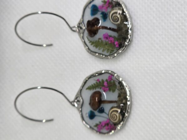 Mushroom and flower in resin earrings