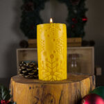 Snow Flake Beeswax Pillar