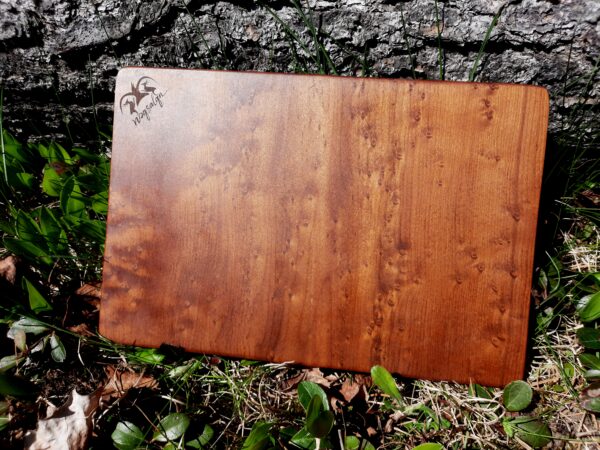 'Woodland Harmony' wooden cutting board/charcuterie board