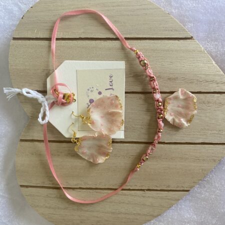 Quilling Love White petals Jewelry Set