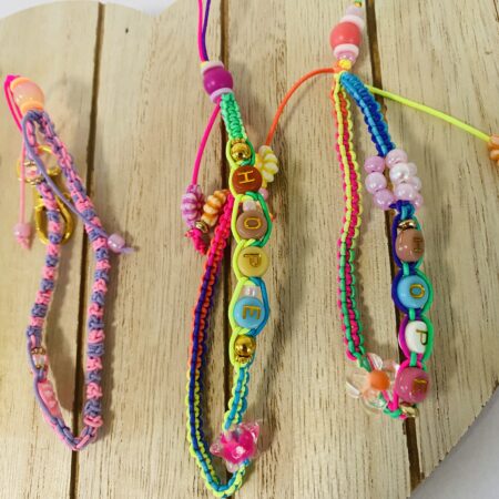 Quilling Love Macrame Phone Charms