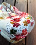 Kimono Cat-shaped Pouch made of Japanese vintage kimono fabric tiny bags with snap buttons antique kimono upcycling