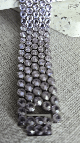 Bracelet embelished with genuine Czech crystals Preciosa. Color Mesmera.