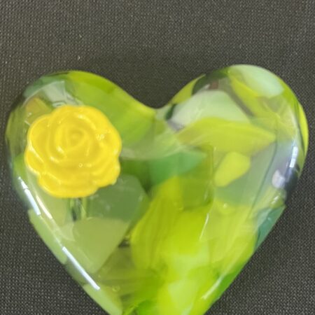 Medium glass pocket heart
