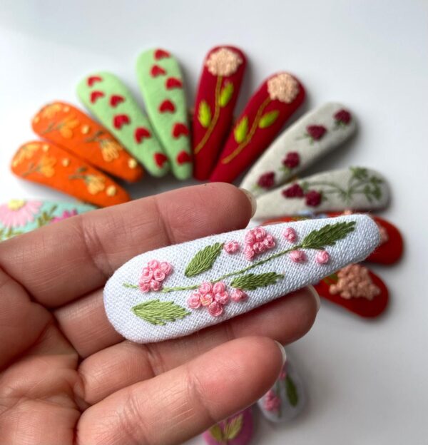 Hand Embroidered Floral Linen Hair Clip – Handmade in Canada