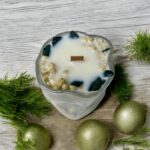Elegant Botanical Soy Candle with Dried Flowers - Perfect Gift for Mom or Engagement