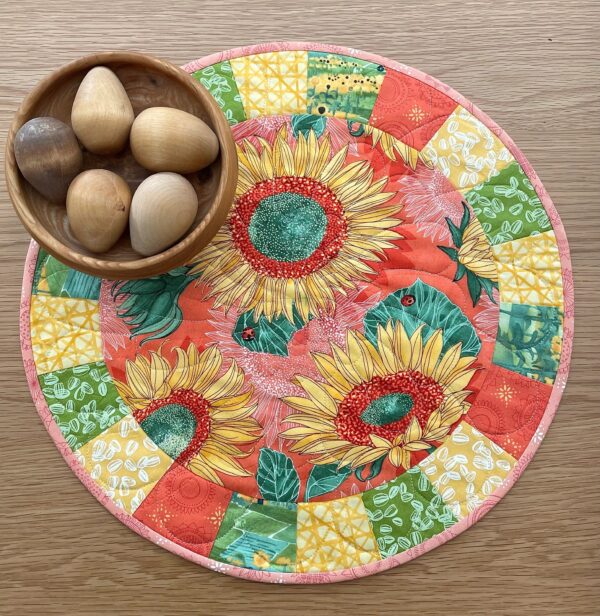 Round Sunflower Table Topper