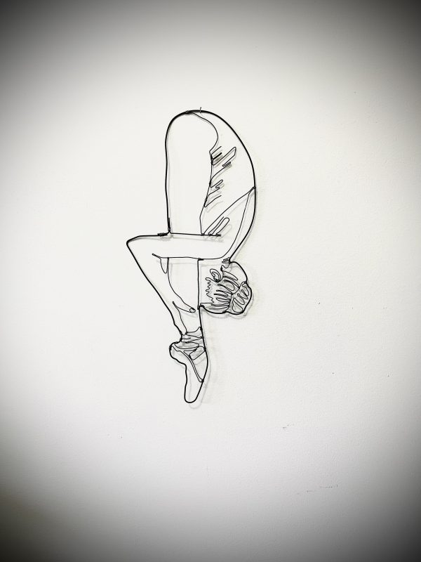 Dancers Stretch Wire Wall Art