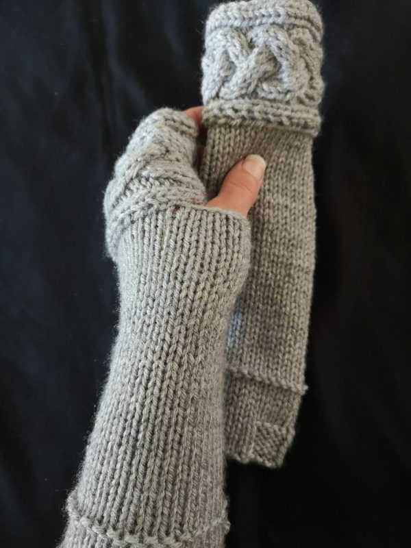 Gray 18th Century Scottish Highlands Fingerless Gloves Armwarmer