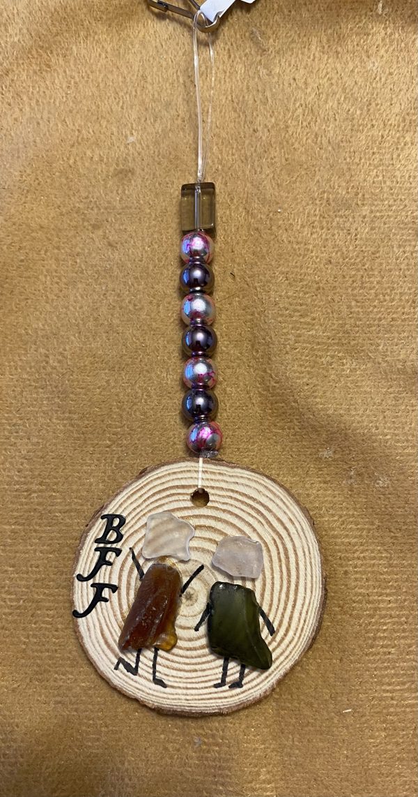 Bestie hanger