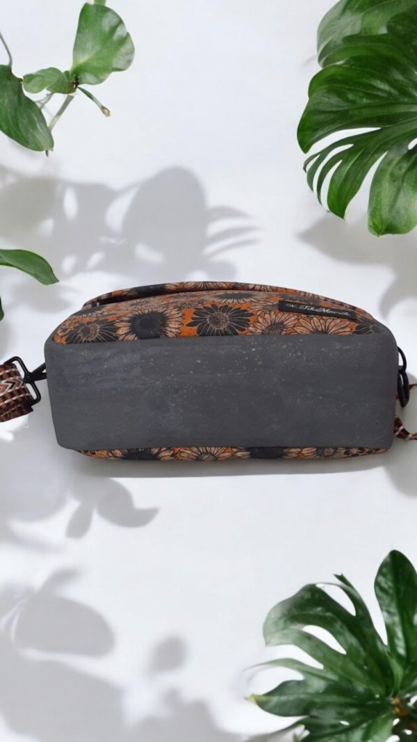 The Rae Dual Zip Crossbody