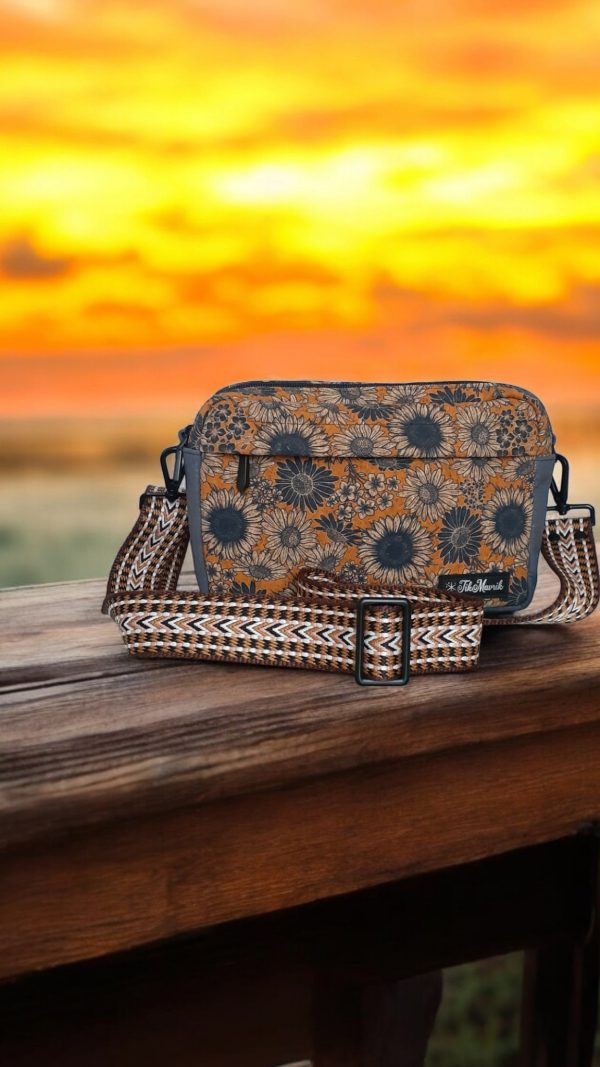 The Rae Dual Zip Crossbody