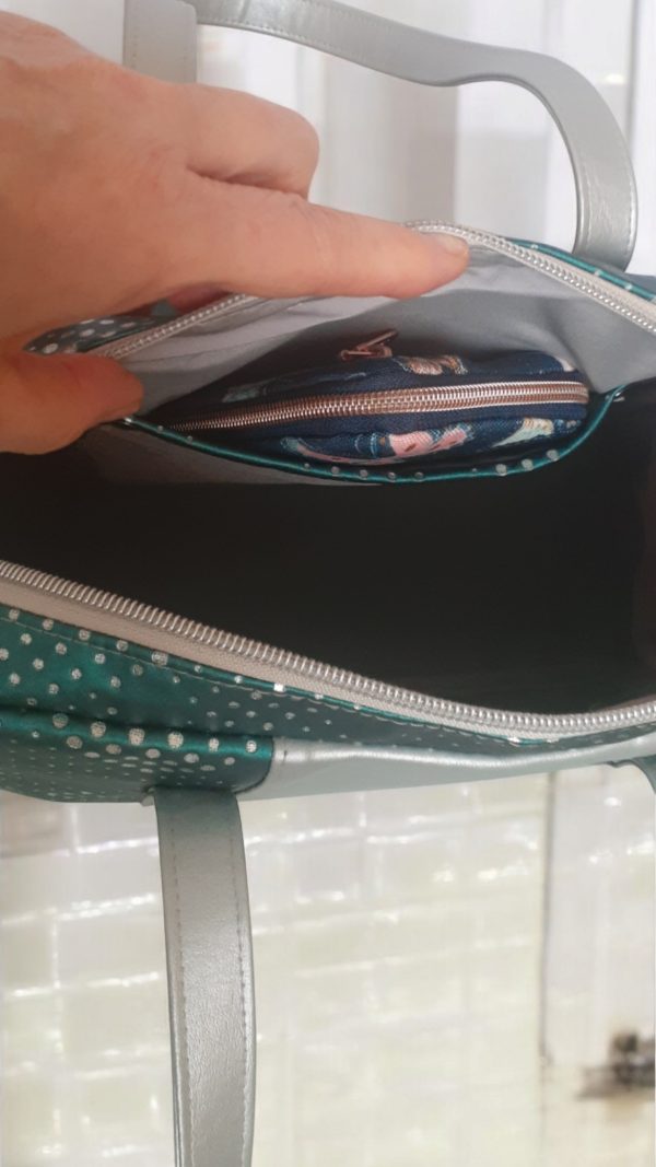 Lira Tote Bag