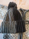Child's sweater & beanie