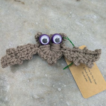 HM160-19 Google eyes bats.jpgtan & violet