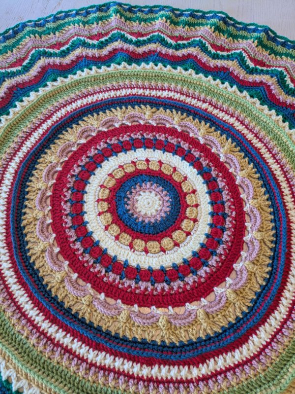 Crocheted Cookie Throw in a perfect circle