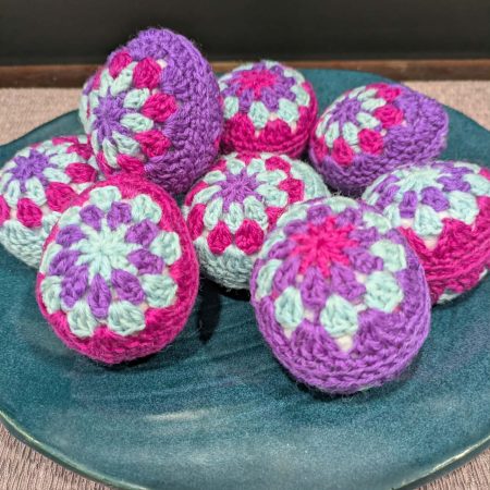 HM96-29 Wool easter eggs.jpg1