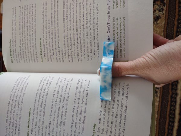 Resin Art Thumb Book Support