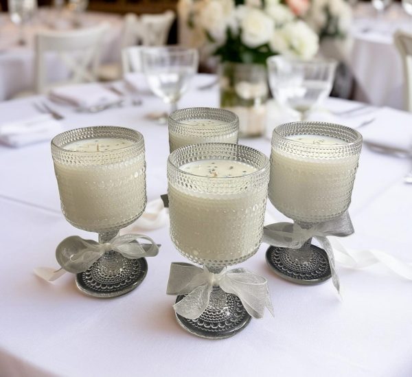 Wedding Guests Table, Hobnail wine glass candle, 21 oz