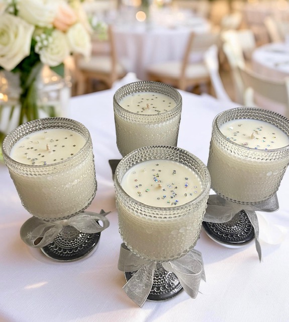 Wedding Guests Table, Hobnail wine glass candle, 21 oz