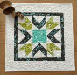 Quilted Star Burst Table Topper