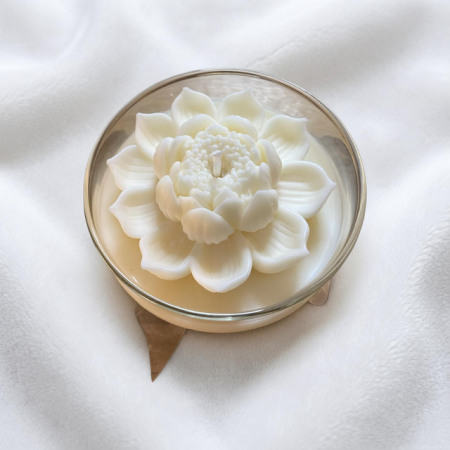 short stem lotus candles 3