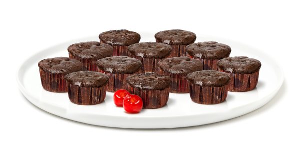 Authentic Jamaican Rum Cake (Black Cake) – Rich Caribbean Fruit Cake Soaked in Rum & Wine - SAB Miniminies -(12)