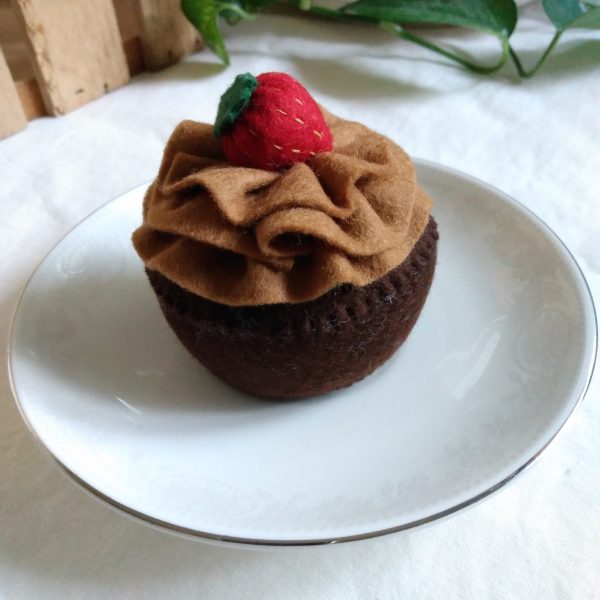 Wool Felt Strawberry Cupcake | Imaginative Play | Tea Party