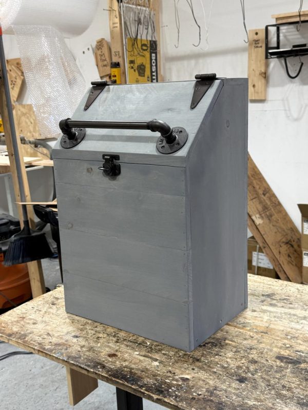 X-Large Wooden Dog Food Storage Bin: 40lb Capacity