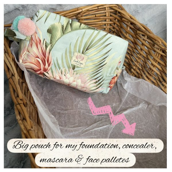 Tropical Makeup Bag Set, Palm Leaf Cosmetic Pouches, Travel Toiletry Organizer, Floral Zipper Bags with Pom Poms, Vacation Essentials Gift