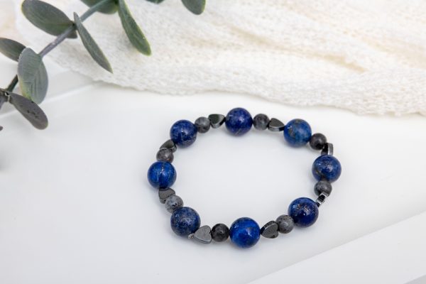 Lapis Lazuli & Labradorite Stretch Bracelet — Hematite Heart Charms